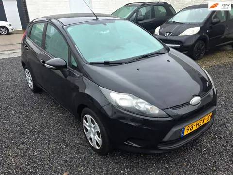 Ford Fiesta 1.4 Trend 5 deurs rijklaar