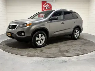 Kia Sorento 2.4 X-tra, Volledig onderhouden, NL auto, Airco, Trekhaak, Parkeersensoren, 17 inch met 