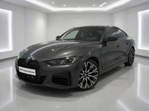 BMW 4 Serie Gran Coupé M440i xDrive M-Sport | Schuif/- kanteldak | Trekhaak | Active Cruise Controle