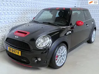 Mini 3-Deurs 1.6 John Cooper Works met 155PK / 211PK! (2010)