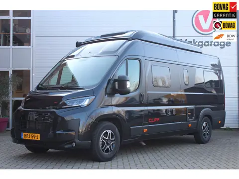 Capron CVE 640 Sunlight Cliff RT640 Adventure Hefdak/Busbiker/LMV
