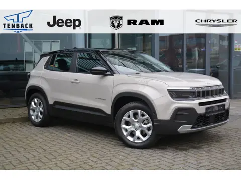 Jeep Avenger 1.2 e-Hybrid Altitude | JBL sound | 360 camera | elektr klep