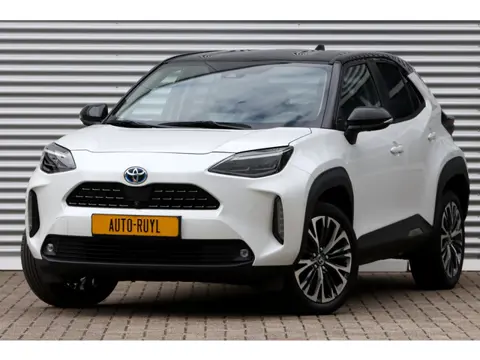 Toyota Yaris Cross 1.5 Hybrid Executive Bi-Tone 360Gr. Camera