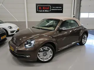 Volkswagen Beetle Cabriolet 1.2 TSI 70's Edition Leer Airco-ECC Navigatie Xenon Sportvelgen 18 inch 