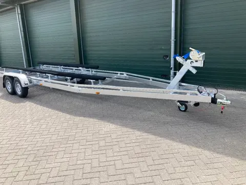 Diversen VLEMMIX Boottrailers Op VOORRAAD