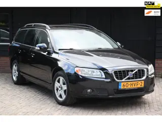 Volvo V70 2.5T Momentum Elek-Dak/Navigatie/Leer/Parkeersensor/Stoelverwarming