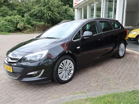 Opel Astra Sports Tourer 1.4 Turbo Design Edition Keurige Auto!