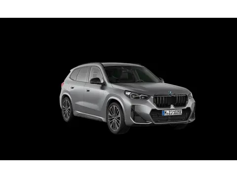 BMW X1 xDrive30e | M-Sport | Live Cockpit | Panorama | Leder/Alcantara | Memory | H&K | ACC | Trekha