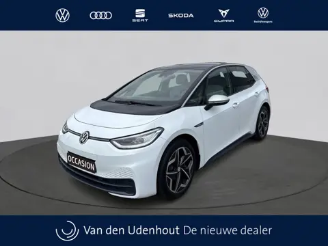 Volkswagen ID.3 First Plus 58 kWh SOH 91% Navigatie Stoelverwarming Acc App connect