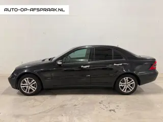 Mercedes-Benz C-klasse 180 K. Automaat Leer Navi Pano