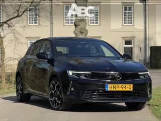 Opel Astra 1.2 Ultimate Panorama HUD (bj 2023, automaat)