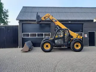 Cat TH 407ag Verreiker Airco 40 km/h (bj 2010)