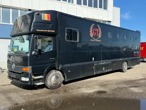 Mercedes-Benz Atego 1528 6 HORSES + LIVING AREA *MARGE!* (NETTO PRICE FOR PRIVATE BUYER)