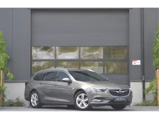 Opel Insignia Sports Tourer 1.5 Turbo Business+ Stoel/stuur verwarming | Trekhaak | Cruise Control |