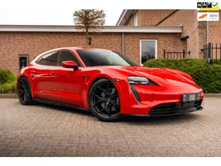 Porsche Taycan Cross Turismo 4 GTS Pakket | Garantie 01-2028 | 1e Eigenaar | 21'' Vossen | BOSE | Sp