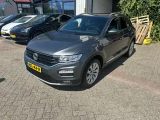 Volkswagen T-ROC 1.5 TSI, AUTOMAAT