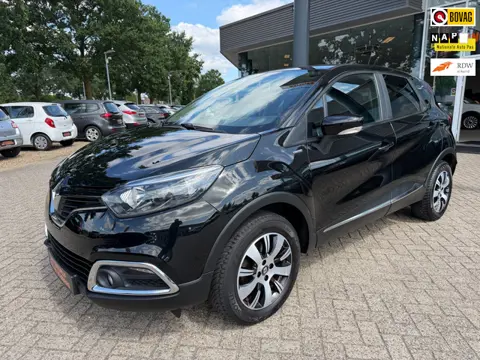 Renault Captur 1.2 TCe Limited, Automaat, Navi, trekhaak, PDC, etc
