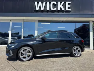 Audi A3 Sportback 40 TFSI e 3X S Line Pano Leder Massage Elektr stoelen