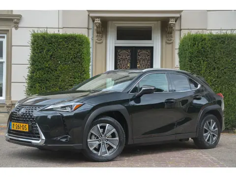 Lexus UX 300e Luxury 54 kWh LEDER | CAMERA | KEYLESS | ORG NL 1E EIGN