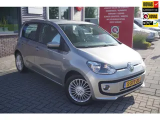 Volkswagen Up! 1.0 high up! BlueMotion / Cruise control / Airco / Navi / Bluetooth