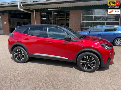 Peugeot 2008 1.2 PureTech GT, Camera, Trekhaak, Dodehoek waarschuwing