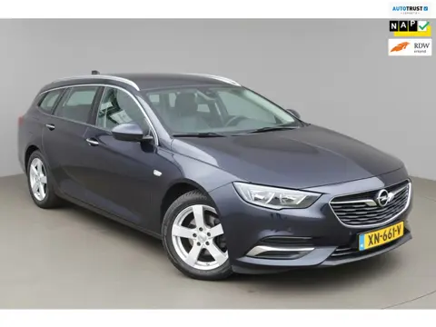 Opel Insignia Sports Tourer Keyless|Blind-Spot|Carplay|Trekhaak|1e eigenaar!