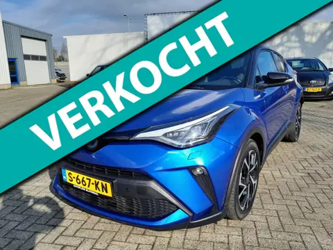 Toyota C-HR 1.8 Hybrid Bi-Tone mooie complete auto in een mooie kleurcombinatie!
