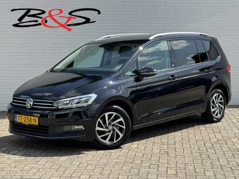 Volkswagen Touran 1.4 TSI Highline Business 7p Automaat Carplay Stoelverwarming Clima Cruise All-Sea