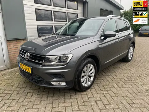 Volkswagen Tiguan 1.4 TSI ACT Connected Series Automaat
