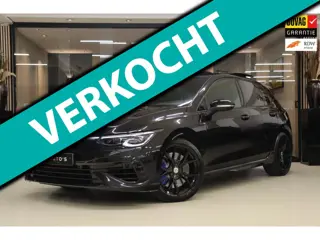 Volkswagen GOLF 2.0 TSI R 4Motion PERFORMANCE /AKRA/PANO/IQ/H-K/BOMVOL