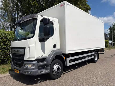DAF LF 210 E6 , 16T , Schuifzeil , laadklep 1500kg