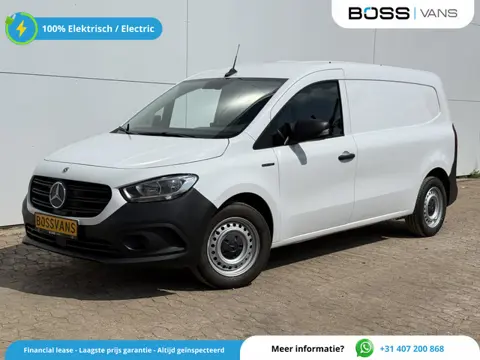 Mercedes-Benz eCitan 112 51kWh L2 285 WLTP 95% (SOH) Camera MBUX Trekhaak 75kW Snelladen Apple Carpl