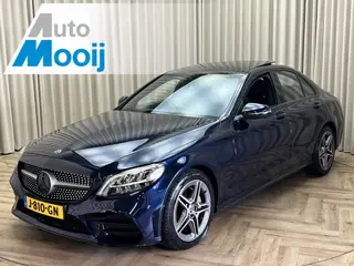 Mercedes-Benz C-Klasse 180 *AMG* Panoramadak / Leder / Camera / LED High Performance / Cruise Contro