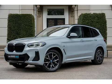 BMW X3 xDrive30e High Executive TREKHAAK | PANO | MOKKA LEDER | KEYLESS | CARPLAY | 1E EIGN