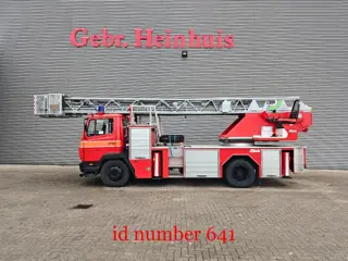 Mercedes-Benz 1524 4x2 Metz DLK 23-12 Drehleiter (bj 1998)
