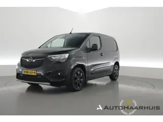 Opel Combo 1.5D - 130pk L1H1 Automaat | Zwart | Camera | Cruise | Navi | Apple Carplay