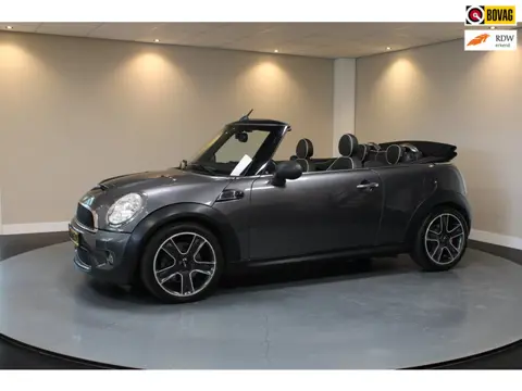 Mini Cooper S Cabrio *Distr.Ketting VV* Leer|174Pk|Top onderhouden! Climate|Cruise|PDC