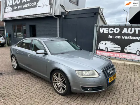Audi A6 Limousine 2.4 quattro Pro Line SCHADE