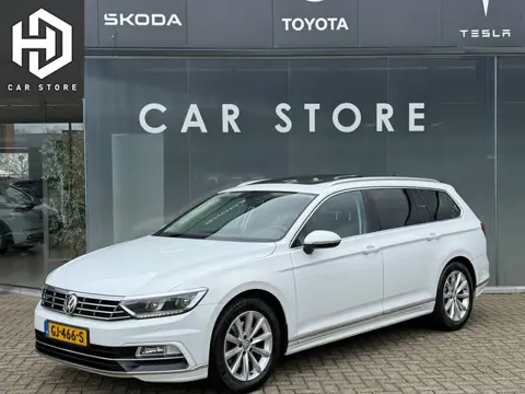 Volkswagen Passat Variant 1.4 TSI 150PK R-Line Pano|Sportstoelen|Carplay|Navi