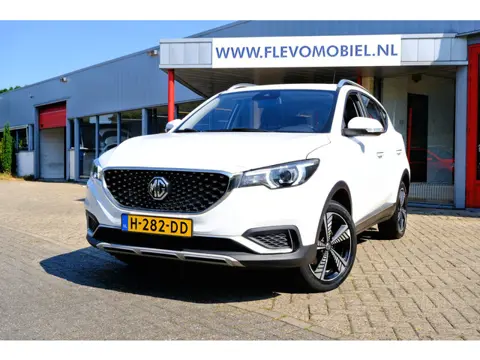 MG MG ZS EV Luxury 45 kWh Aut. Pano|Leder|Navi|CarPlay|Cam|LMV
