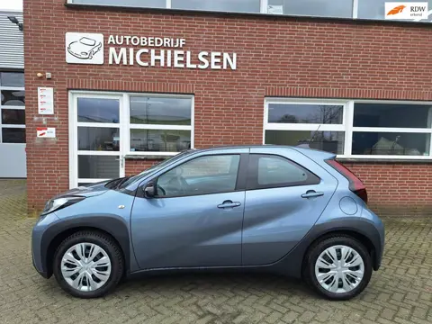 Toyota Aygo X 1.0 VVT-i MT Play.cruise/camera
