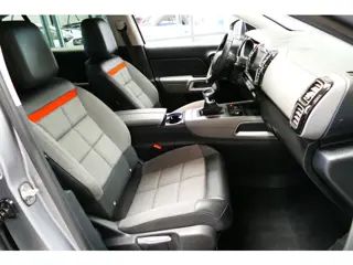 Citroën C5 Aircross 1.2 130pk Feel 1-Eig. Camera, Navi, Clima, Haak 1350kg