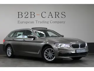 BMW 5-serie Touring 520d High Executive | Panorama | Head-up | Leder | Trekhaak