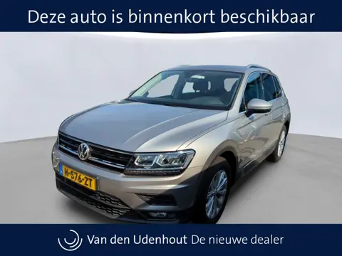 Volkswagen Tiguan 1.5 TSI Comfortline Business Trekhaak | Camera | Stoelverwarming | Navigatie