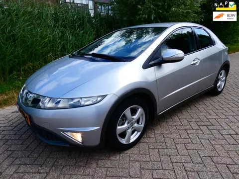 Honda Civic 1.4i 100pk Clima Cruise PDC Trekhaak 1200kg. Historie