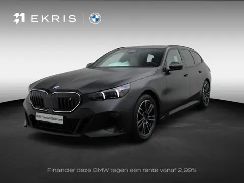 BMW i5 Touring eDrive40 M Sportpakket Pro | SoH 100% | Achteruitrijcamera | Driving Assistant Plus |