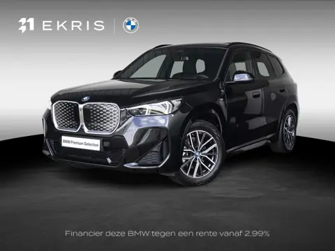 BMW iX1 eDrive20 SoH 100% | M Sportpakket | Innovation Pack | Comfort Access | Panoramadak | Stoelve