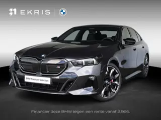 BMW i5 Sedan eDrive40 | M Sportpakket Pro | Stuurwielverwarming | Adaptief onderstel Professional | 