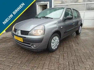 Renault Clio 1.2-16V Authentique (bj 2003)
