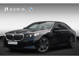 BMW i5 Sedan xDrive40 M Sportpakket 19'' / Panoramadak / Harman Kardon / Parking Assistant Plus / Tr